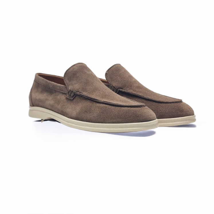 Loafers Estivo in Suede Tabacco con Fondo Gomma Leggera