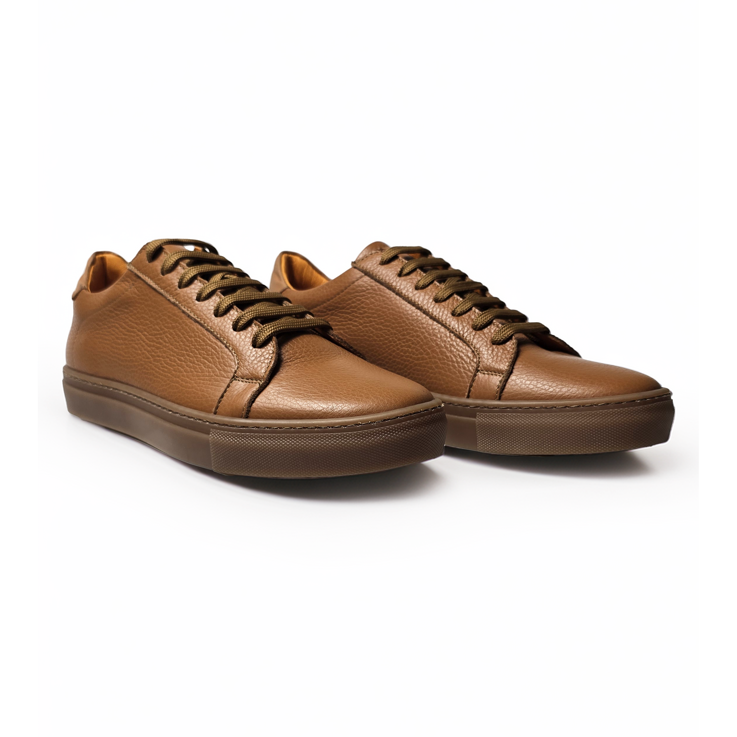 Sneakers in Pelle Color Cuoio Invecchiato con Lacci Marroni