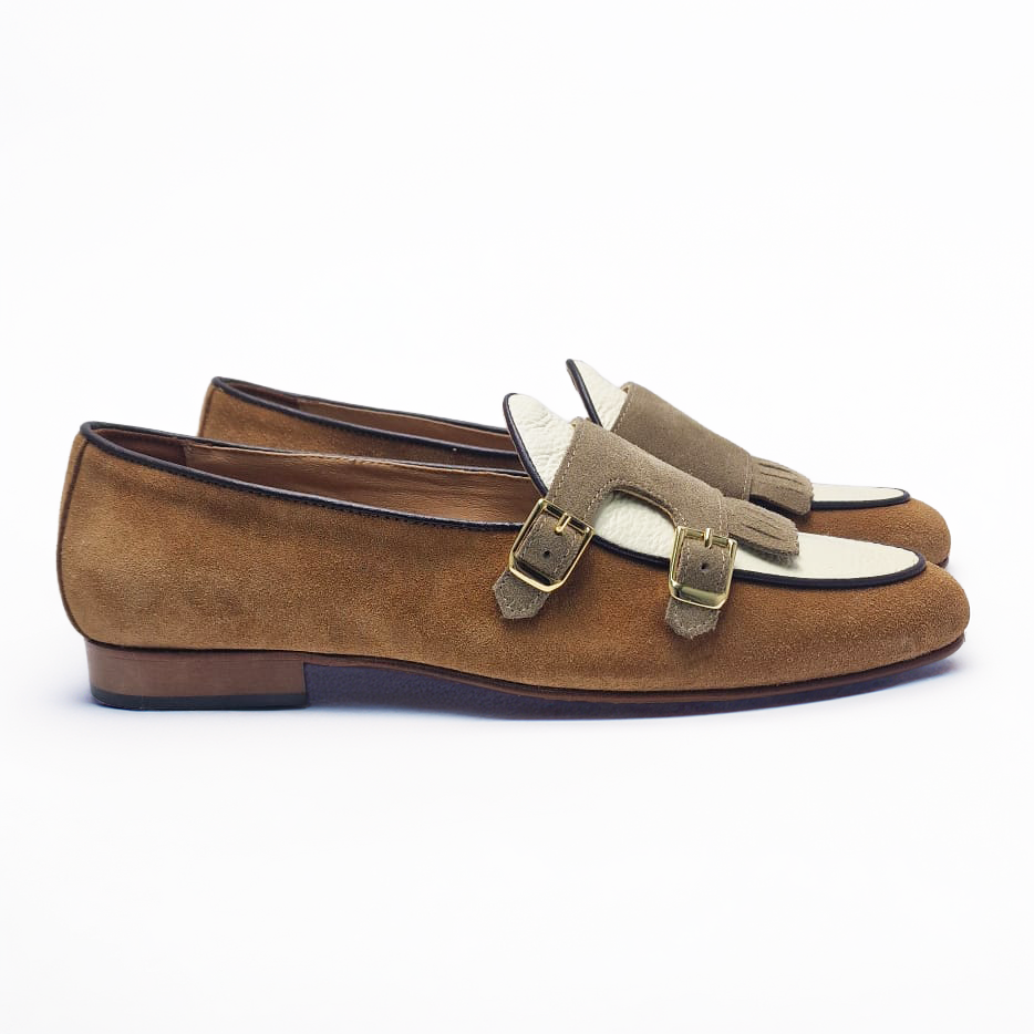 Eleganti Double Monk con Frange in Suede Color Cuoio e Inserti